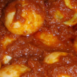 Sambal goreng telor (hete eieren)